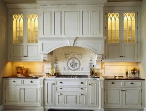 Decorative Cabinet Molding, Traditional Cabinetry